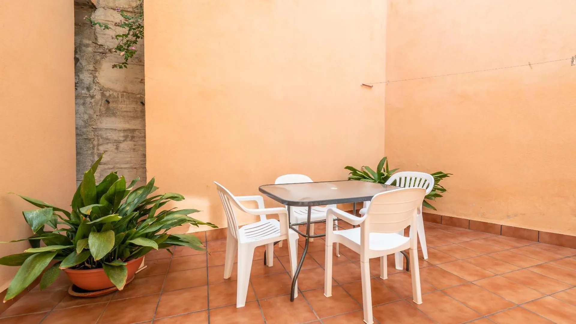 Villa Ca Nostra Cas Català 0*,